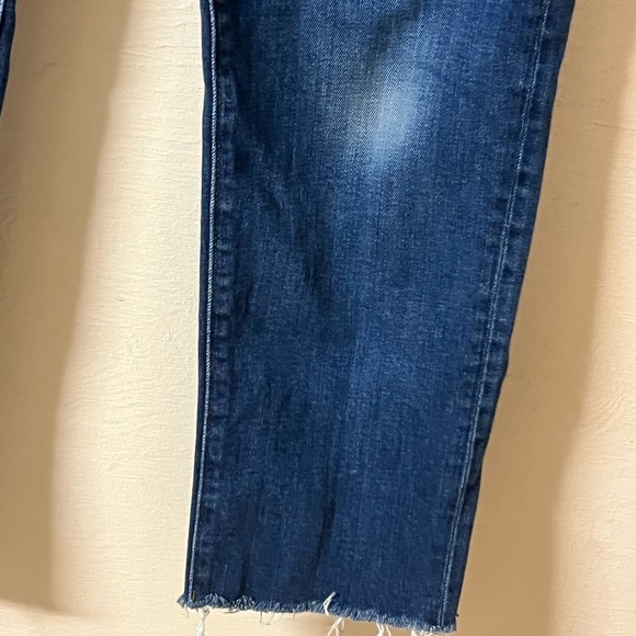 Loft The Super Soft Girlfriend Denim Jeans Raw Hem Distressed Size 30/10 - Picture 2 of 6